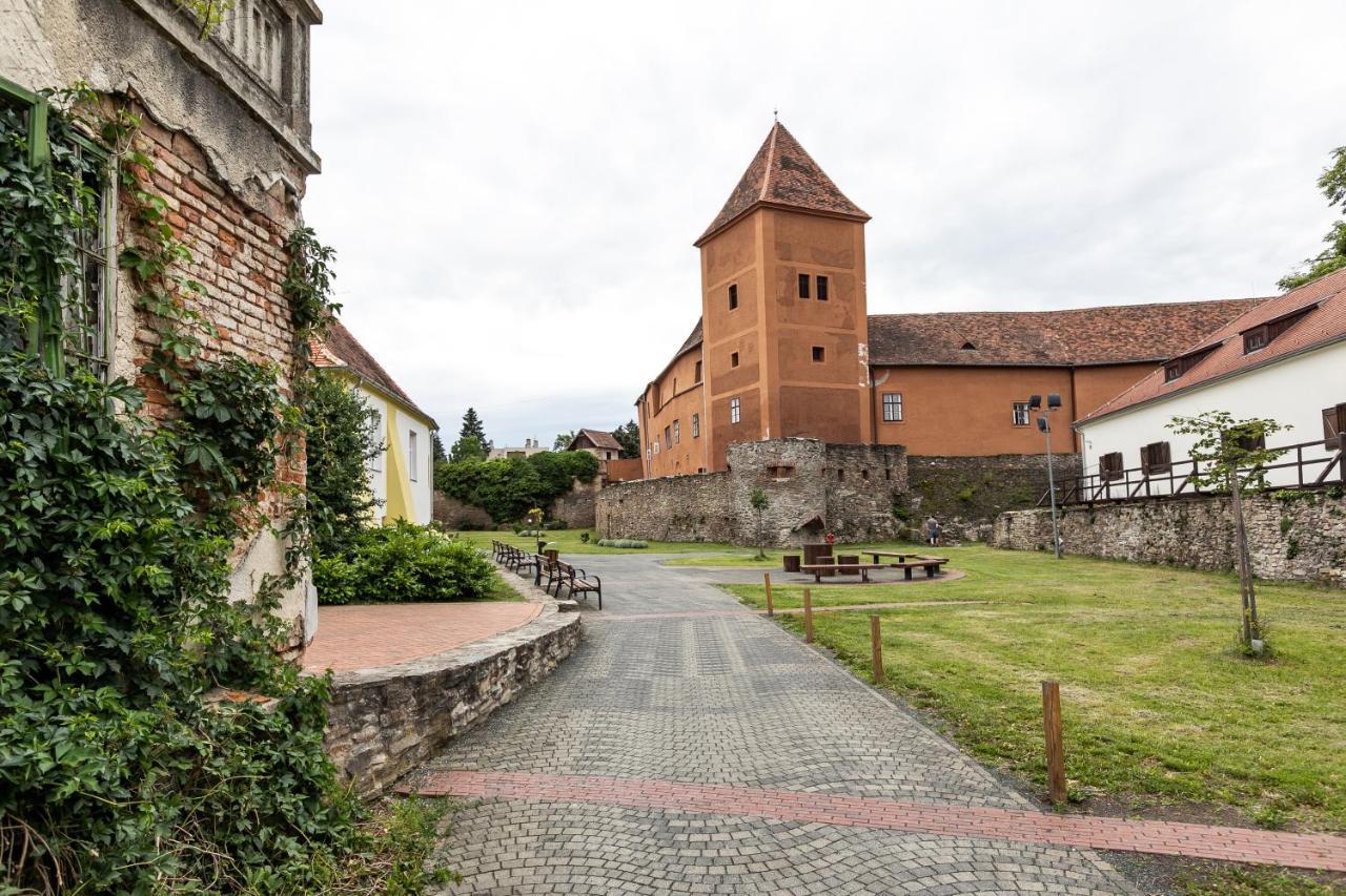 Benedict Hotel Kőszeg Zewnętrze zdjęcie